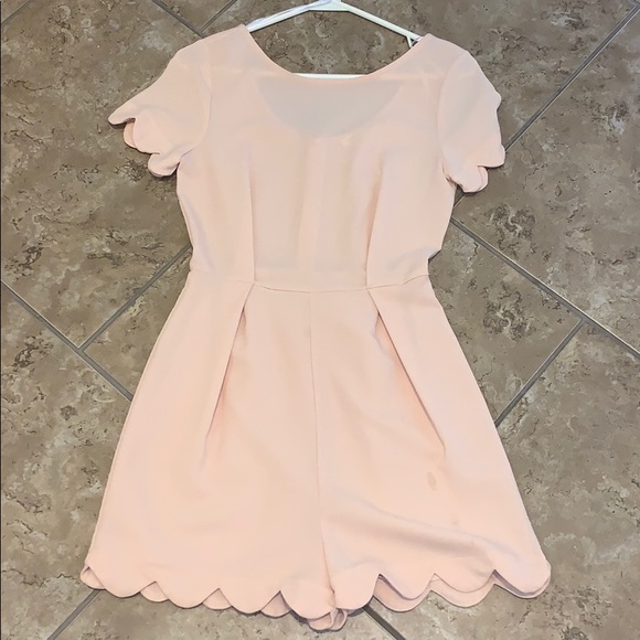 Monteau Pants - Monteau Peach Scalloped Romper